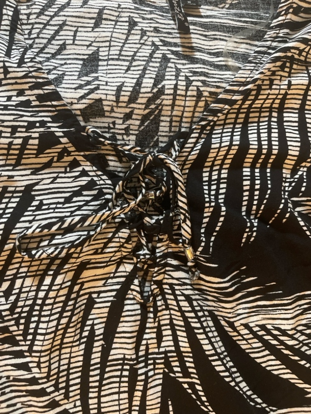 Black & White Palm-Print Mini Dress with Tie Front - Picture 8 of 16